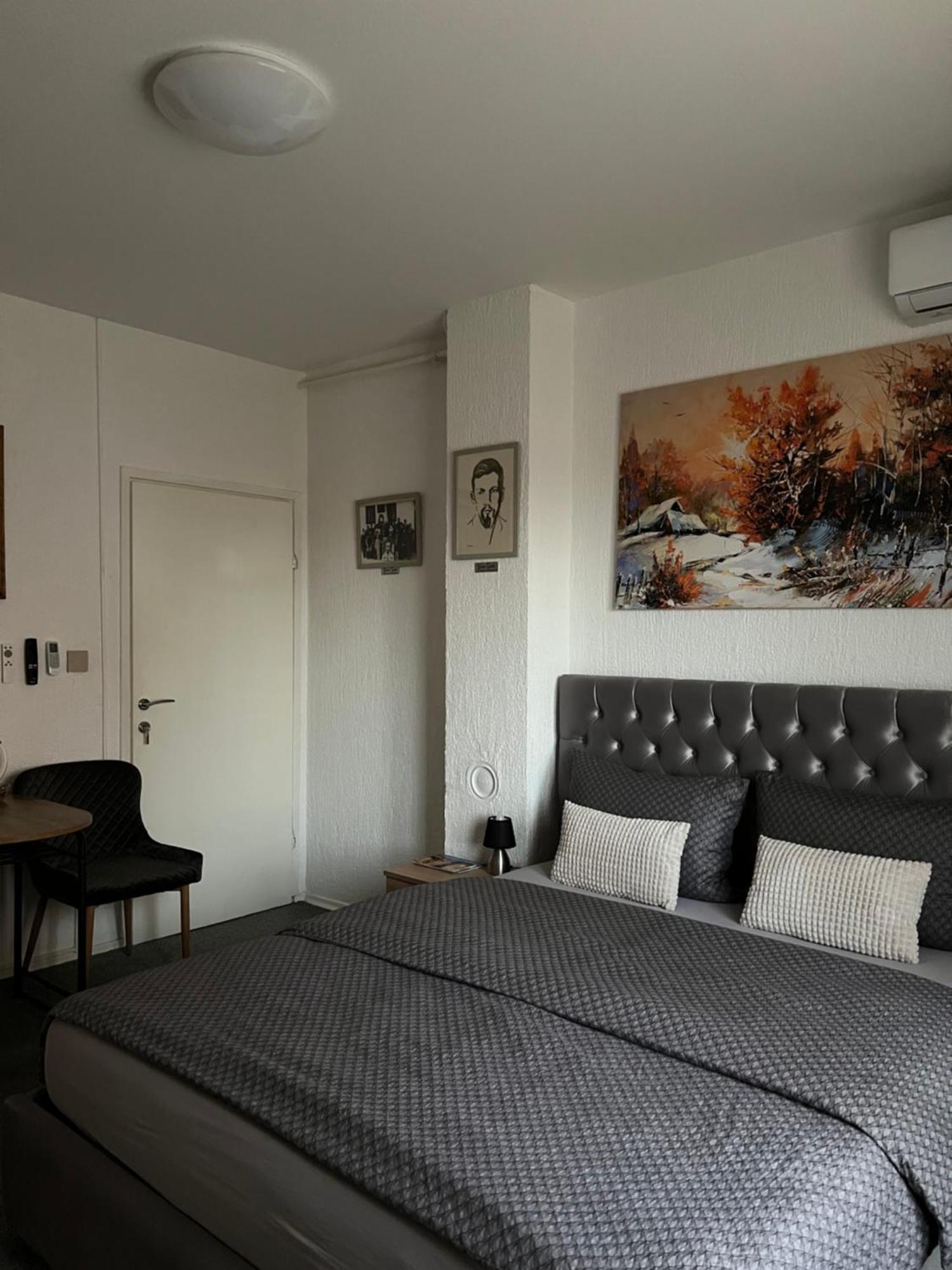 Luxrooms - Hotel Type With Private Jacuzzi Bjelovar Esterno foto
